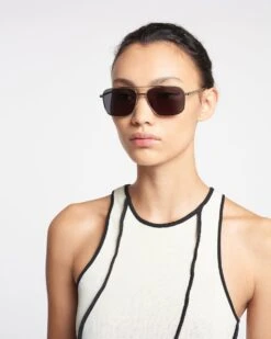 Nanushka Sare - Metal Aviator Sunglasses - Silver -Nanushka Fashion Store NAN SS24 WW FULL BODY CROPPED 172
