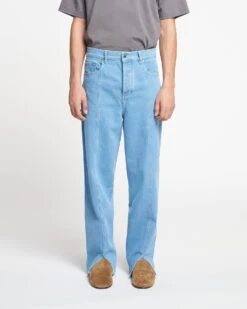 Nanushka Tibes - Split-Hem Jeans - Eco Light Wash -Nanushka Fashion Store NM23RSPA01452TIBES ECOLIGHTWASH DENIM BOTTOM DETAIL CROPPED 01