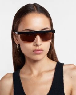 Nanushka Callias - Bio-Plastic Sunglasses - Black -Nanushka Fashion Store NU23PFSG00399 CALLIAS BLACK BIO PLASTIC 02 83287a36 14be 4ad0 bc02 6012519a6741