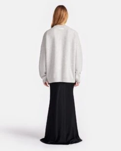 Nanushka Joyann - Plush Cashmere Sweater - Gray 16 Nanushka Joyann - Plush Cashmere Sweater - Gray -Nanushka Fashion Store NU24FWSW01393 JOYANN GREY PLUSH CASHMERE 02