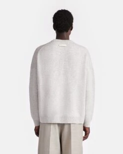 Nanushka Joyann - Plush Cashmere Sweater - Gray 13 Nanushka Joyann - Plush Cashmere Sweater - Gray -Nanushka Fashion Store NU24FWSW01393 JOYANN GREY PLUSH CASHMERE 04