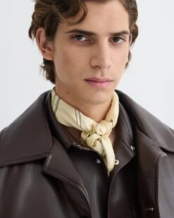 Nanushka Shoul - Printed Silk Scarf - Symbol Argyle Creme/Black -Nanushka Fashion Store NU25PFSC00305 dd0ca663 101e 4632 bc8c c227fe21ae5f