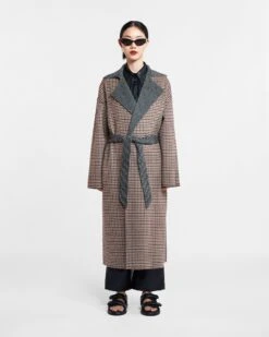 Nanushka Alamo - Wool Silk Blend Robe Coat - Reversible Check -Nanushka Fashion Store NW20CROW00999 ALAMO REVERSIBLE CHECK DOUBLE WOOL SILK BLEND 02b