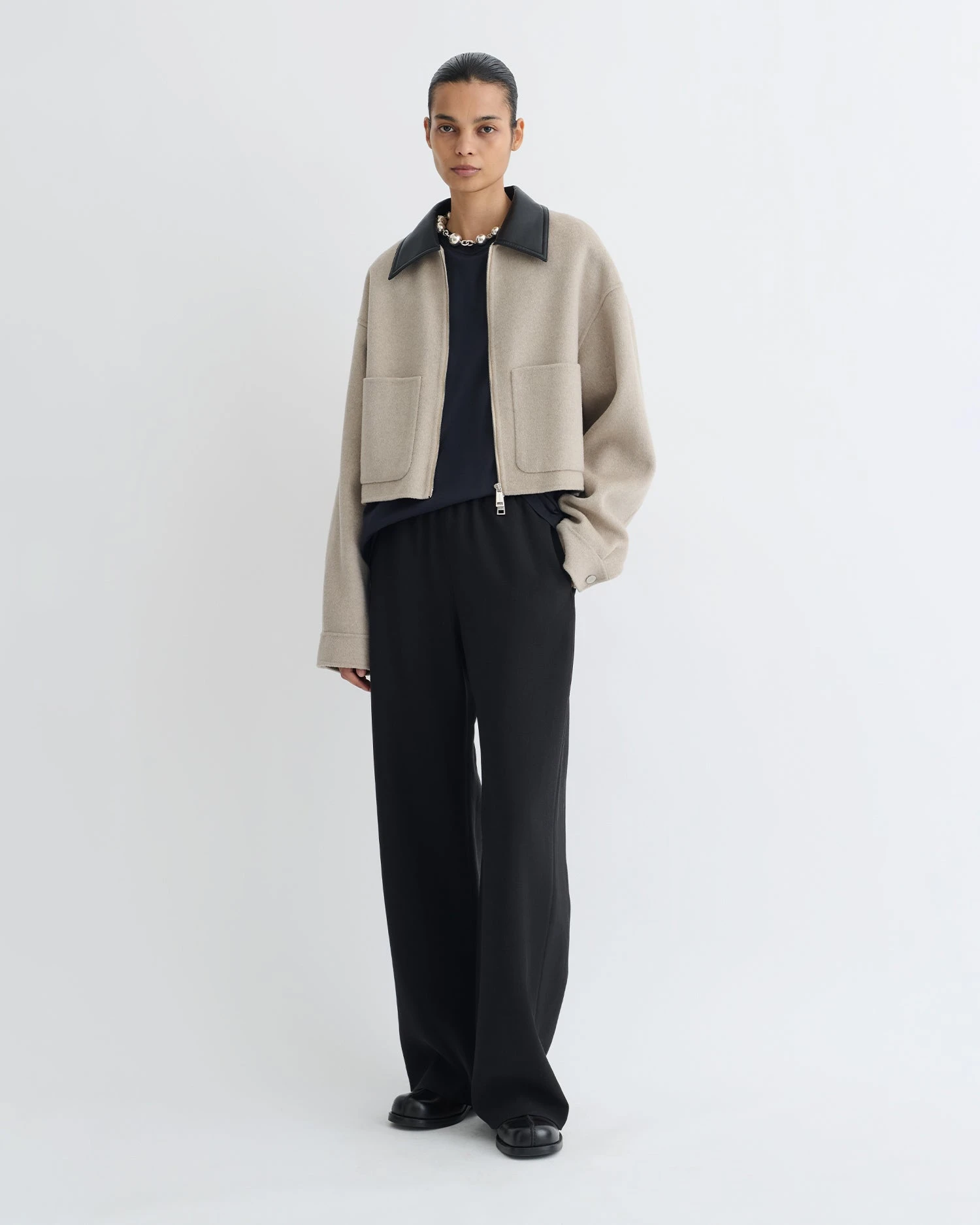 Nanushka Phebe - Cropped Double Wool Jacket - Stone/Black 3 Nanushka Phebe - Cropped Double Wool Jacket - Stone/Black - Image 3